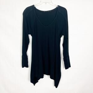 Style & Co Shark Bite Hem Ribbed Black Top Size M